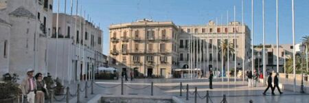 Piazza del Ferrarese1.jpg