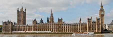 Houses of Parliament London.jpg