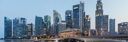 Skyline of the Central Business District of Singapore.jpg